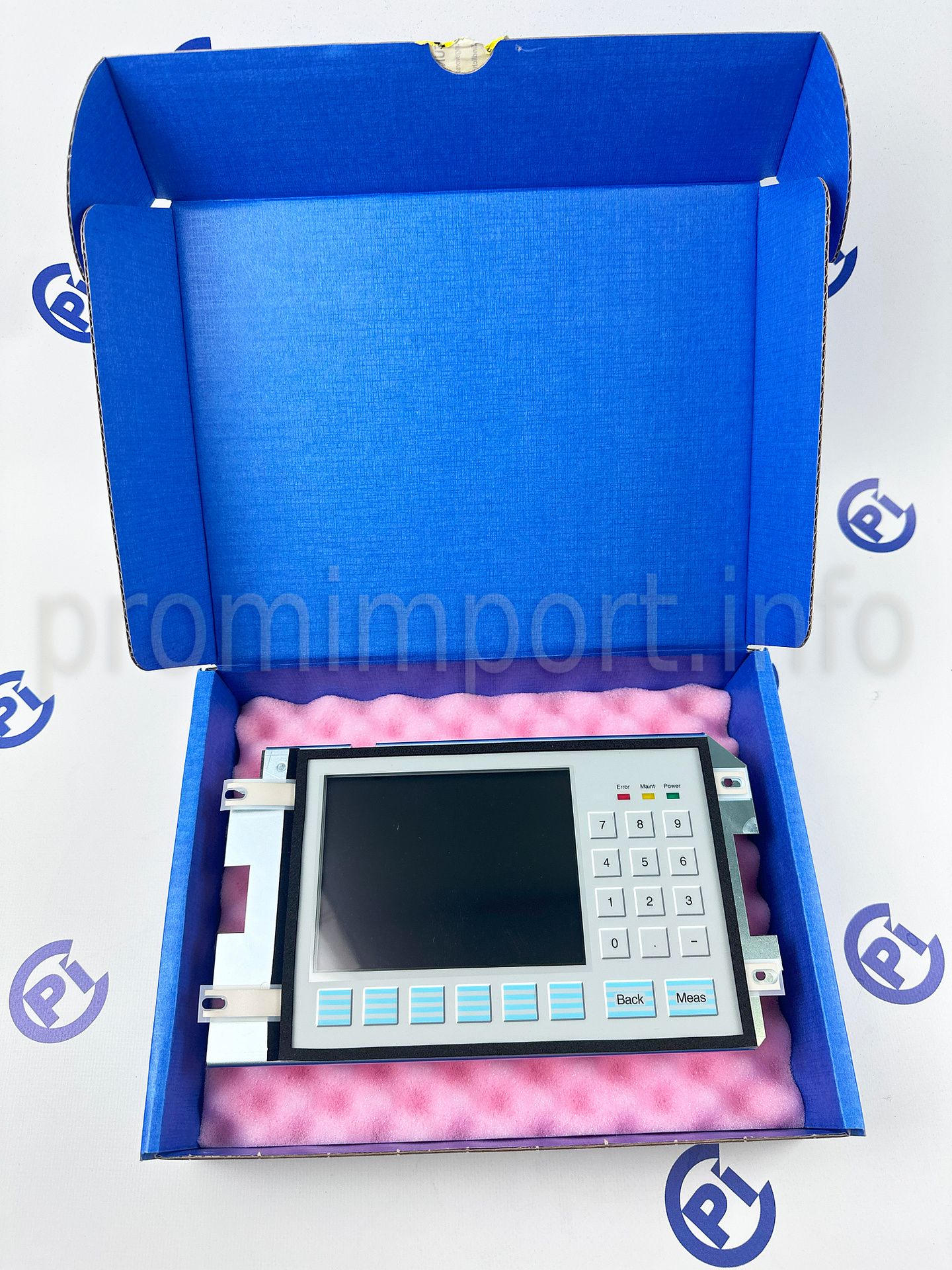 ABB 3KXG758009U01 — блок с экраном и кнопками управления Блок индикации ABB 3KXG758009U01 в упаковке, вид спереди
